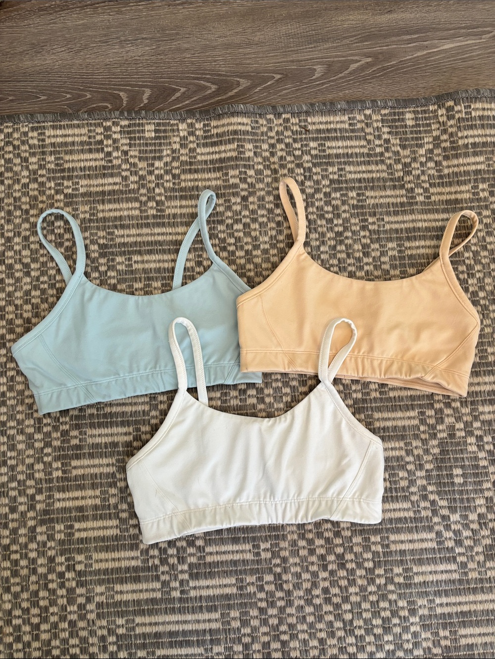 Girls' Seamless Crop Bralette Trio - Light Blue, Peach, White